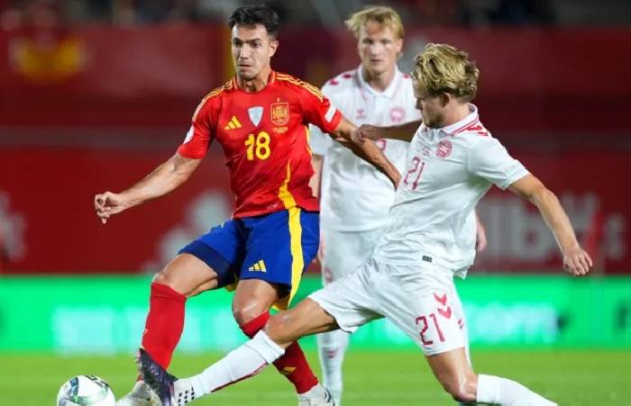 Soi k&egrave;o g&oacute;c H&agrave; Lan vs T&acirc;y Ban Nha, 2h45 ng&agrave;y 21/3