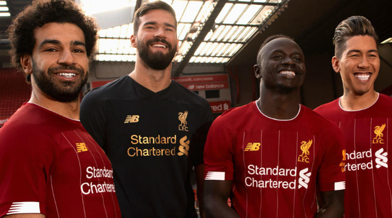 Liverpool ch&iacute;nh thức ra mắt &aacute;o đấu s&acirc;n nh&agrave; m&ugrave;a 2019/20