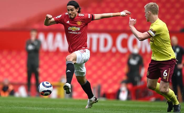 V&igrave; sao Edinson Cavani dự bị ở chiến thắng của MU trước Burnley?