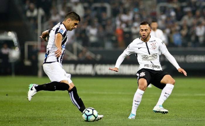 M&aacute;y t&iacute;nh dự đo&aacute;n b&oacute;ng đ&aacute; 20/4: Coritiba vs Santos
