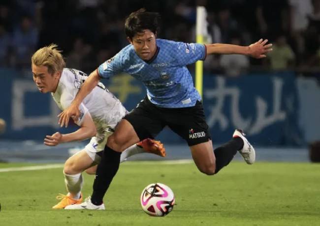Nhận định, soi k&egrave;o Kawasaki Frontale vs Tokyo Verdy, 13h00 ng&agrave;y 20/4: Bất ph&acirc;n thắng bại