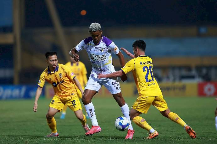 Nhận định, soi k&egrave;o S&ocirc;ng Lam Nghệ An vs Quảng Nam, 18h00 ng&agrave;y 20/4: Thứ hạng kh&ocirc;ng đổi