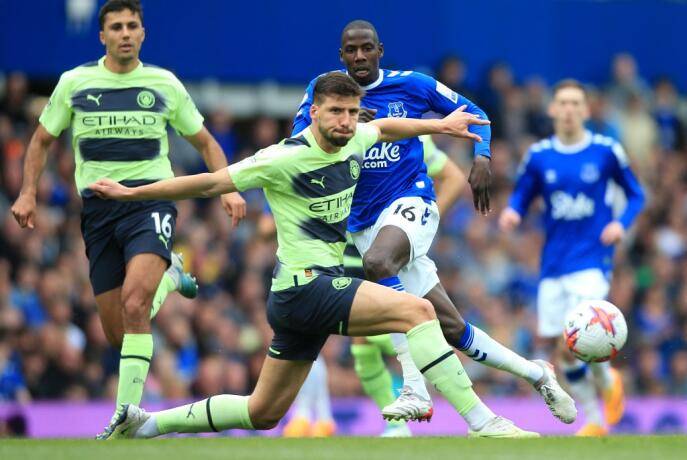 Si&ecirc;u m&aacute;y t&iacute;nh dự đo&aacute;n Everton vs Man City, 21h00 ng&agrave;y 19/4