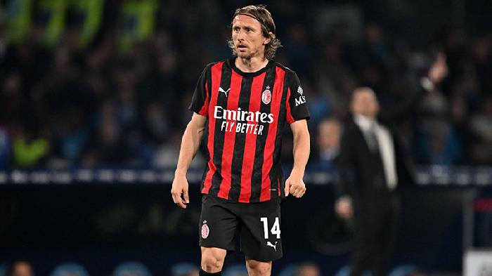 Nhận định soi k&egrave;o Hellas Verona vs AC Milan, 20h00 ng&agrave;y 19/4: Th&oacute;i quen