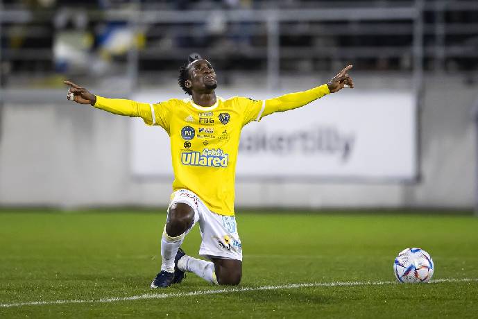 Nhận định, soi k&egrave;o Ostersunds vs Falkenbergs, 20h00 ng&agrave;y 19/7: R&uacute;t ngắn khoảng c&aacute;ch