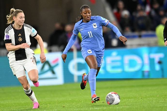 Soi k&egrave;o phạt g&oacute;c Nữ Ph&aacute;p vs Nữ Đức, 2h00 ng&agrave;y 20/7