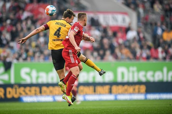 Soi k&egrave;o t&agrave;i xỉu Braunschweig vs D&uuml;sseldorf h&ocirc;m nay 1h30 ng&agrave;y 21/8