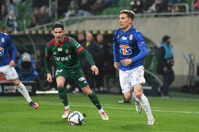 M&aacute;y t&iacute;nh dự đo&aacute;n b&oacute;ng đ&aacute; 20/8: Slask Wroclaw vs Lech Poznan