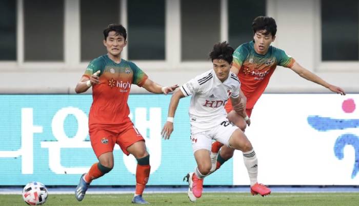 Nhận định, soi k&egrave;o Jeonbuk Hyundai Motors vs Gangwon FC, 17h00 ng&agrave;y 20/8: Chiến thắng nhẹ nh&agrave;ng