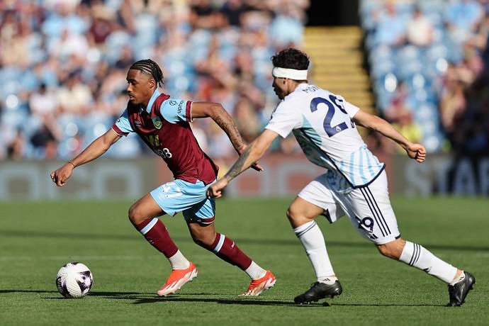 Si&ecirc;u m&aacute;y t&iacute;nh dự đo&aacute;n Burnley vs Nottingham, 21h00 ng&agrave;y 20/9