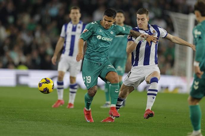 Si&ecirc;u m&aacute;y t&iacute;nh dự đo&aacute;n Real Betis vs Real Sociedad, 2h00 ng&agrave;y 20/9