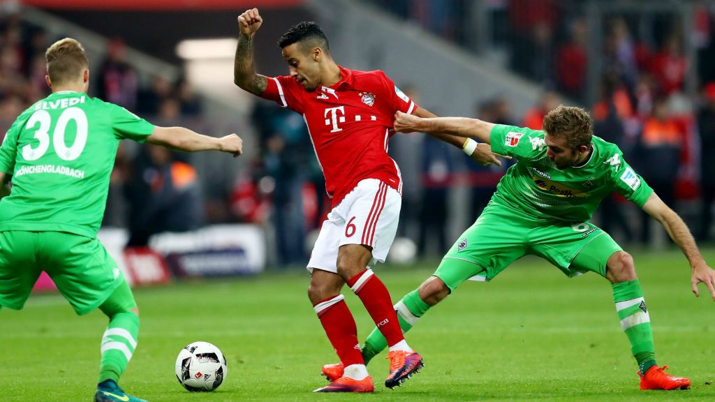 Nhận định b&oacute;ng đ&aacute; Augsburg vs Bayern Munich, 20h30 ng&agrave;y 19/10: Kh&oacute; thắng c&aacute;ch biệt