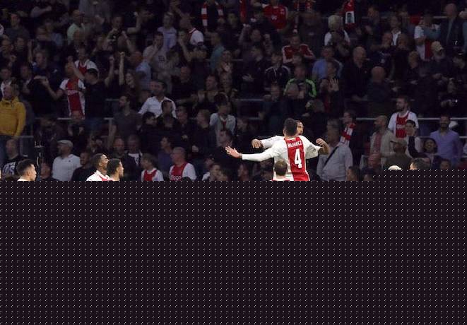 Đội h&igrave;nh ra s&acirc;n ch&iacute;nh thức Ajax vs Dortmund, 2h ng&agrave;y 20/10