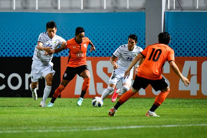 Nhận định, soi k&egrave;o Chiangrai vs Ratchasima, 19h ng&agrave;y 21/10