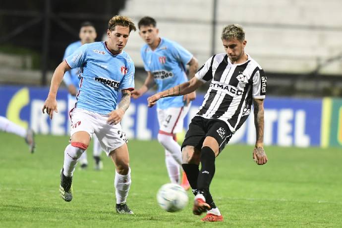 Nhận định, soi k&egrave;o Montevideo Wanderers vs CA River Plate, 7h30 ng&agrave;y 20/11