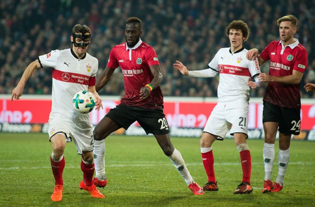 Nhận định b&oacute;ng đ&aacute; Hannover vs Stuttgart, 19h ng&agrave;y 21/12: Chủ nh&agrave; tay trắng