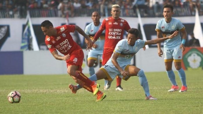 Nhận định b&oacute;ng đ&aacute; Persela vs Semen Padang, 15h30 ng&agrave;y 21/12: S&acirc;n khấu của c&aacute;c tiền đạo