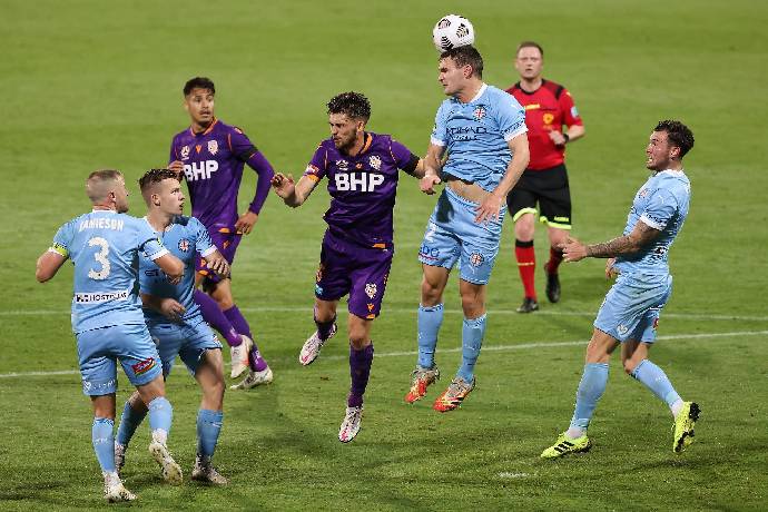 Ph&acirc;n t&iacute;ch k&egrave;o hiệp 1 Sydney vs Perth Glory, 15h45 ng&agrave;y 22/1