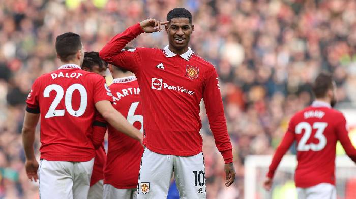 Lập c&uacute; đ&uacute;p v&agrave;o lưới Leicester, Rashford nhanh ch&oacute;ng x&aacute;c điều n&agrave;y