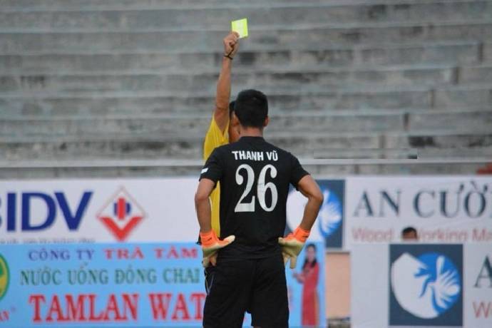 Thủ m&ocirc;n CLB Cần Thơ nhận sai, mong được giảm &aacute;n