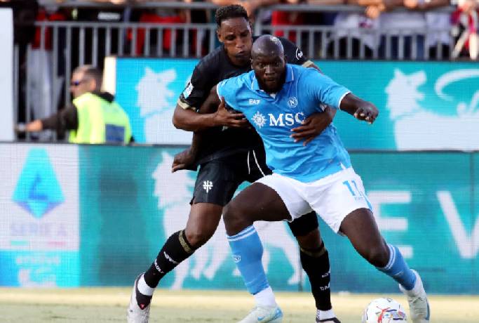 Si&ecirc;u m&aacute;y t&iacute;nh dự đo&aacute;n Cagliari vs Napoli, 00h30 ng&agrave;y 21/3