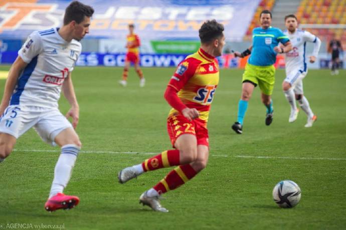 Nhận định, soi k&egrave;o Wisla Plock vs Jagiellonia Bialystok, 23h00 ng&agrave;y 21/4