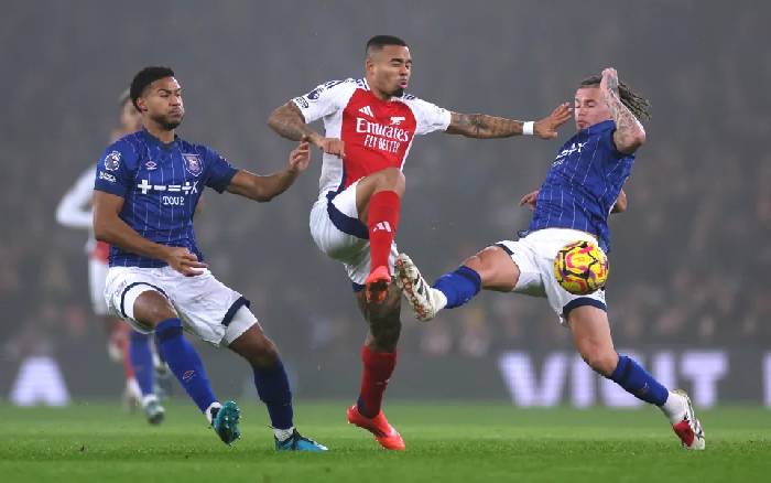 Si&ecirc;u m&aacute;y t&iacute;nh dự đo&aacute;n Ipswich Town vs Arsenal, 20h00 ng&agrave;y 20/4