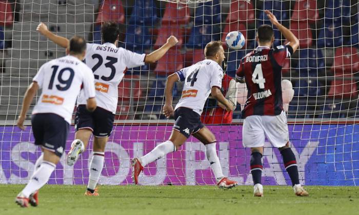 Dự đo&aacute;n, soi k&egrave;o thẻ v&agrave;ng Genoa vs Bologna, 22h15 ng&agrave;y 21/5