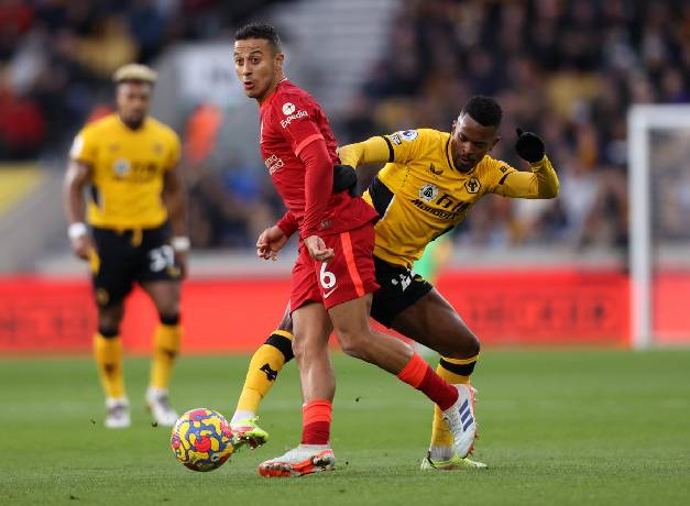 Soi k&egrave;o phạt g&oacute;c Liverpool vs Wolves, 22h ng&agrave;y 22/5