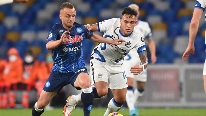 Soi k&egrave;o phạt g&oacute;c Napoli vs Inter Milan, 23h00 ng&agrave;y 21/5
