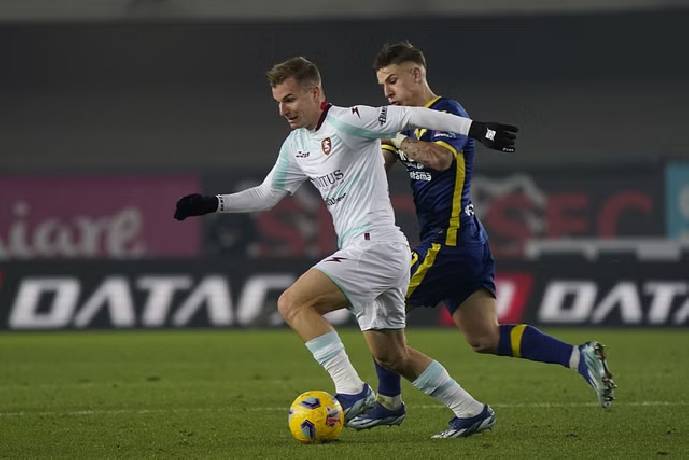 Nhận định, soi k&egrave;o Salernitana vs Hellas Verona, 23h30 ng&agrave;y 20/5: Ho&agrave;n th&agrave;nh mục ti&ecirc;u