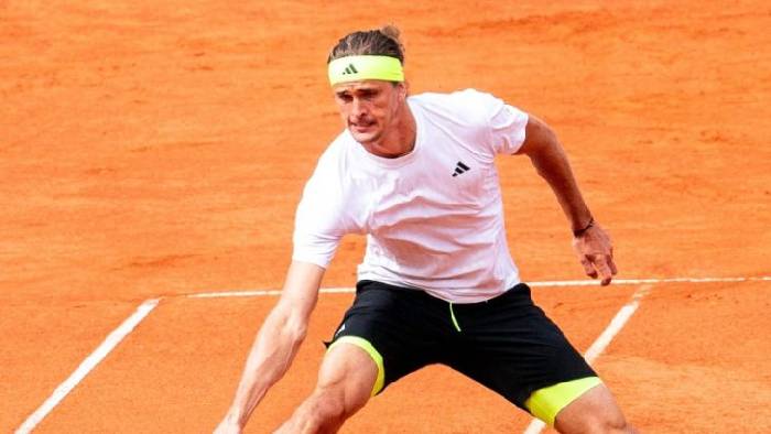 Zverev khởi đầu su&ocirc;n sẻ tại Hamburg Open, c&ugrave;ng Rublev v&agrave;o v&ograve;ng 2