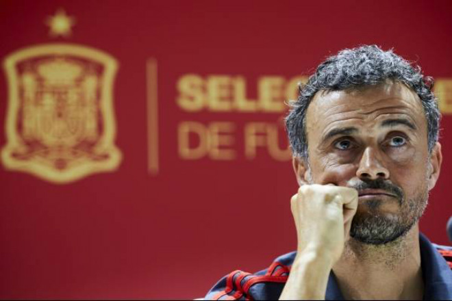 Enrique CH&Iacute;NH THỨC chia tay tuyển T&acirc;y Ban Nha