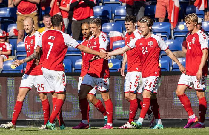 Dự đo&aacute;n, soi k&egrave;o thẻ v&agrave;ng Nga vs Đan Mạch, 2h ng&agrave;y 22/6