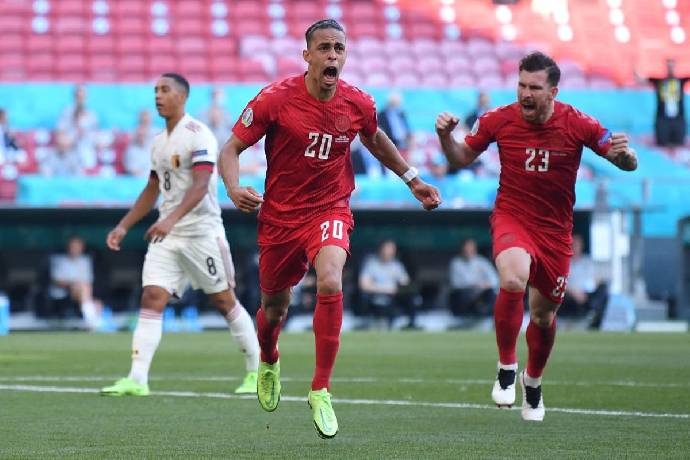 Ph&acirc;n t&iacute;ch k&egrave;o hiệp 1 Nga vs Đan Mạch, 2h ng&agrave;y 22/6