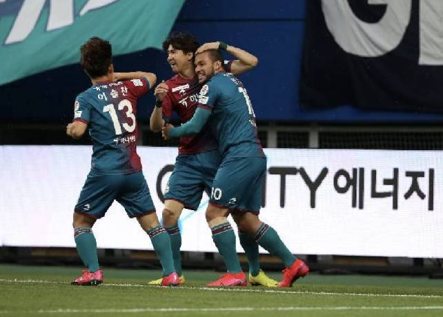 Nhận định, soi k&egrave;o Gimhae City vs Pocheon Citizen, 15h00 ng&agrave;y 21/6: Tiếp tục dẫn đầu