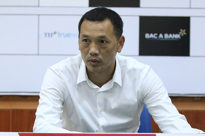 HLV SLNA: &ldquo;Ch&uacute;ng t&ocirc;i sẽ rời s&acirc;n HAGL với ba điểm trọn vẹn&rdquo;