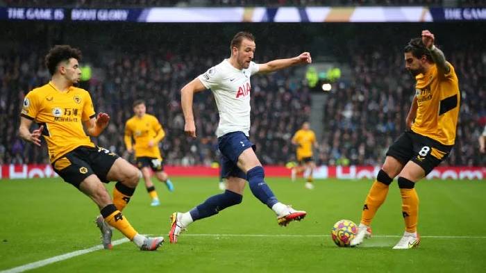Ph&acirc;n t&iacute;ch k&egrave;o hiệp 1 Tottenham vs Wolves, 18h30 ng&agrave;y 20/8