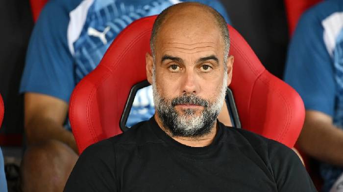 Pep Guardiola h&eacute; lộ 'b&iacute; k&iacute;p' gi&uacute;p Man City b&aacute;ch chiến b&aacute;ch thắng