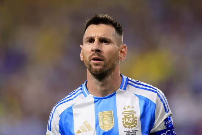 Messi vắng mặt trong danh s&aacute;ch tập trung đội tuyển Argentina