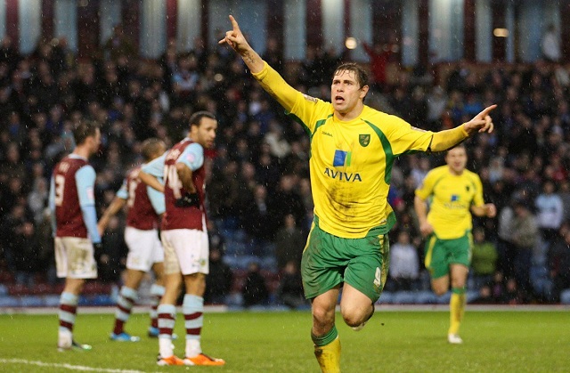Ph&acirc;n t&iacute;ch tỷ lệ Burnley vs Norwich, 21h ng&agrave;y 21/9