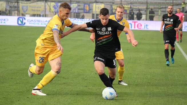 Nhận định b&oacute;ng đ&aacute; Frosinone vs Venezia, 02h00 ng&agrave;y 21/9: Thăng hoa tại tổ ấm