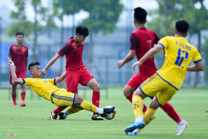Danh s&aacute;ch U19 Việt Nam chuẩn bị v&ograve;ng loại U19 ch&acirc;u &Aacute; 2020: Vắng b&oacute;ng HAGL