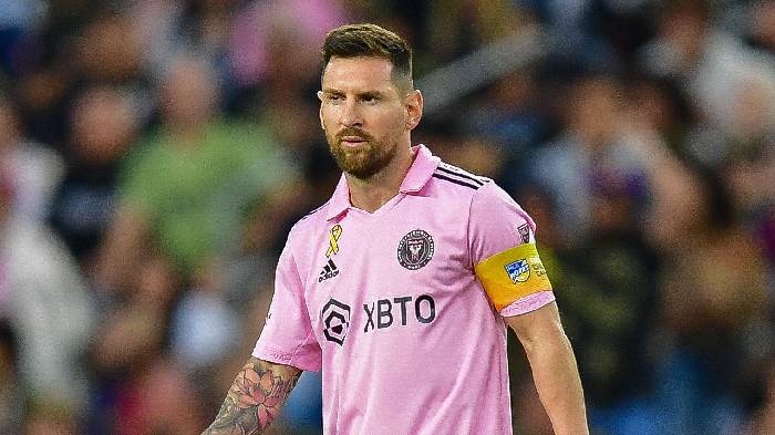 Messi bất ngờ bị fan đội b&oacute;ng cũ c&ocirc;ng k&iacute;ch, chửi mắng thậm tệ