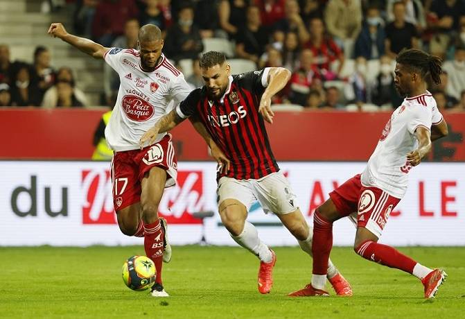 Nhận định, soi k&egrave;o Brest vs Nice, 0h00 ng&agrave;y 21/9: V&ugrave;ng l&ecirc;n
