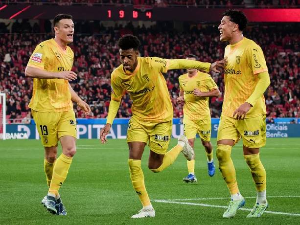 Nhận định, soi k&egrave;o Vitoria Guimaraes vs Braga, 2h30 ng&agrave;y 21/9: Cửa dưới s&aacute;ng nước