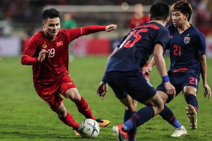 Soi k&egrave;o phạt g&oacute;c Việt Nam vs Th&aacute;i Lan, 19h30 ng&agrave;y 23/12