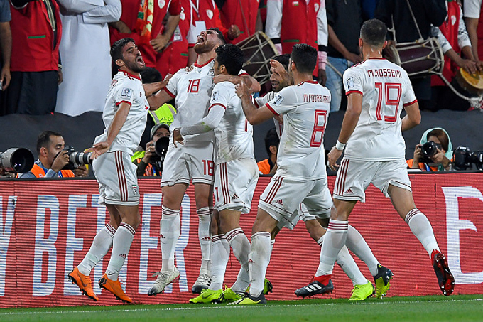 Iran 2-0 Oman: Iran chờ đợi Trung Quốc ở tứ kết