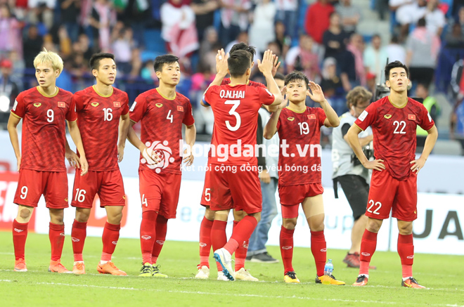 V&igrave; sao Quang Hải vắng mặt ở loạt s&uacute;t lu&acirc;n lưu trước Jordan?