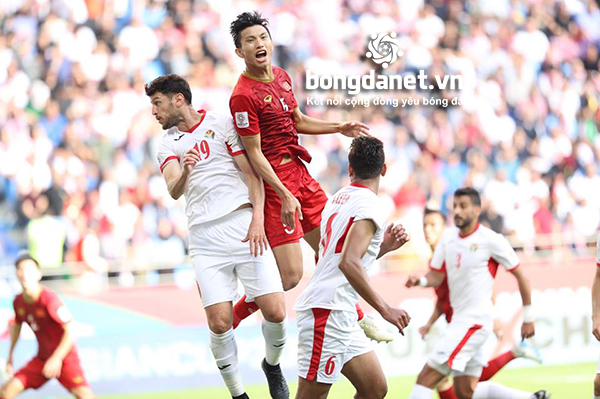 Văn Hậu bị kiểm tra doping v&igrave; chạy qu&aacute; khỏe suốt 120 ph&uacute;t?